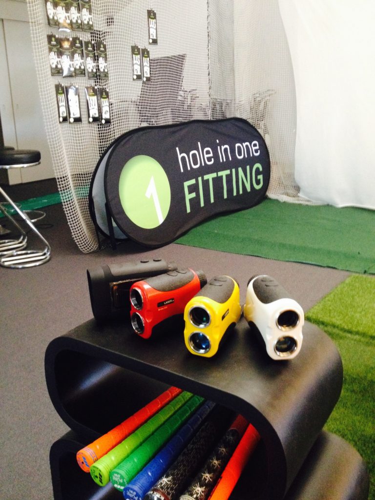 golflaser-holeinone1